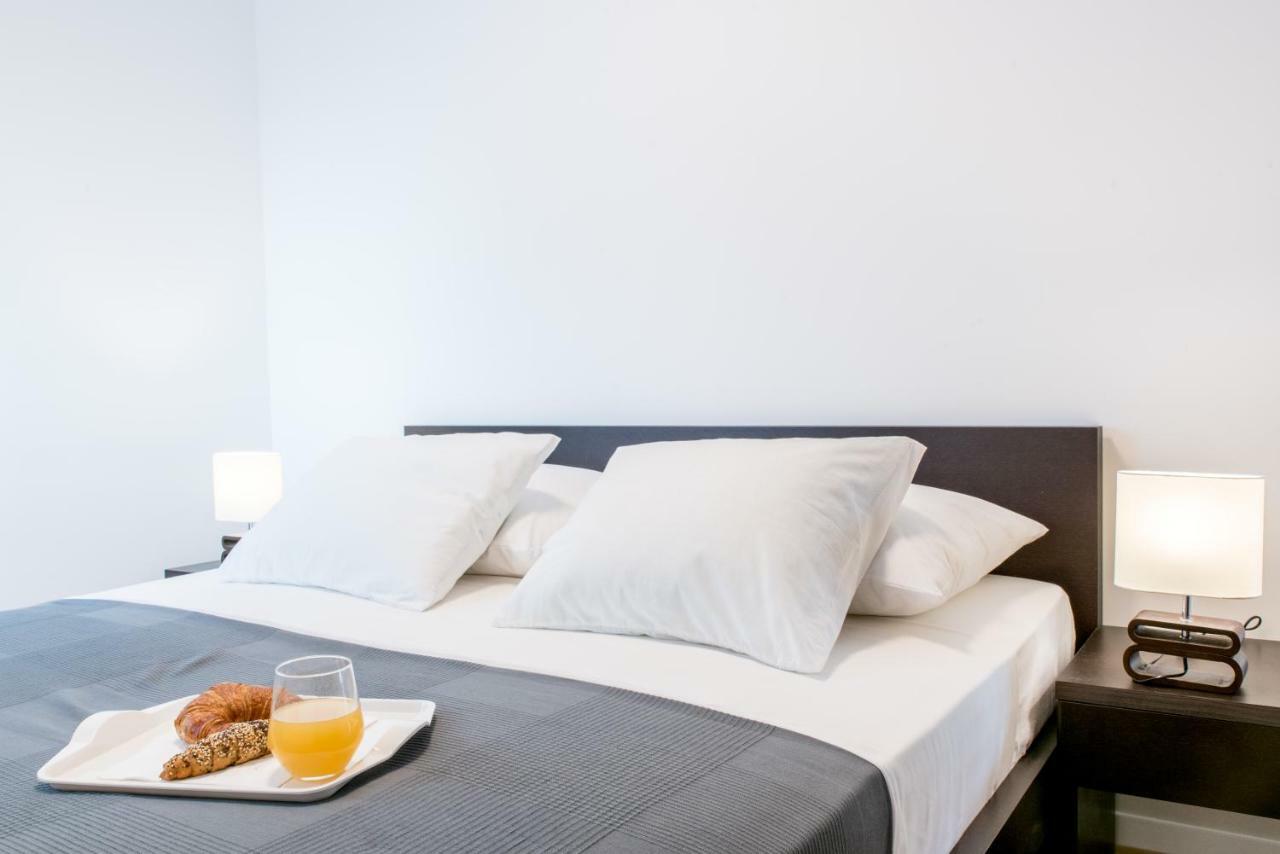 Lion'S Beach Apartment Podstrana Bagian luar foto