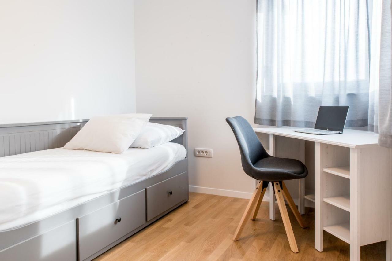 Lion'S Beach Apartment Podstrana Bagian luar foto