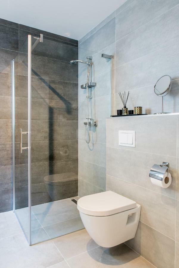 Lion'S Beach Apartment Podstrana Bagian luar foto